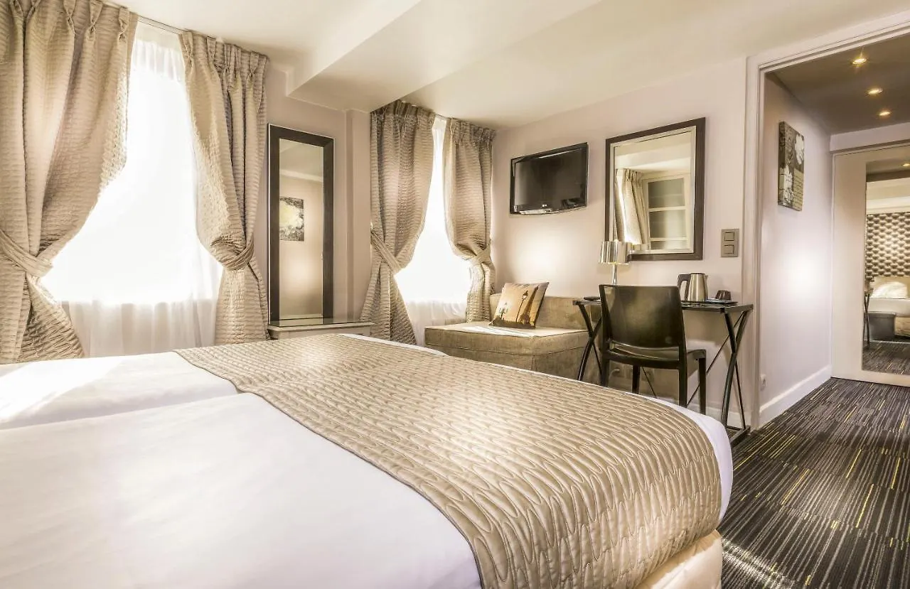 Ile De France Opera Otel 3*
