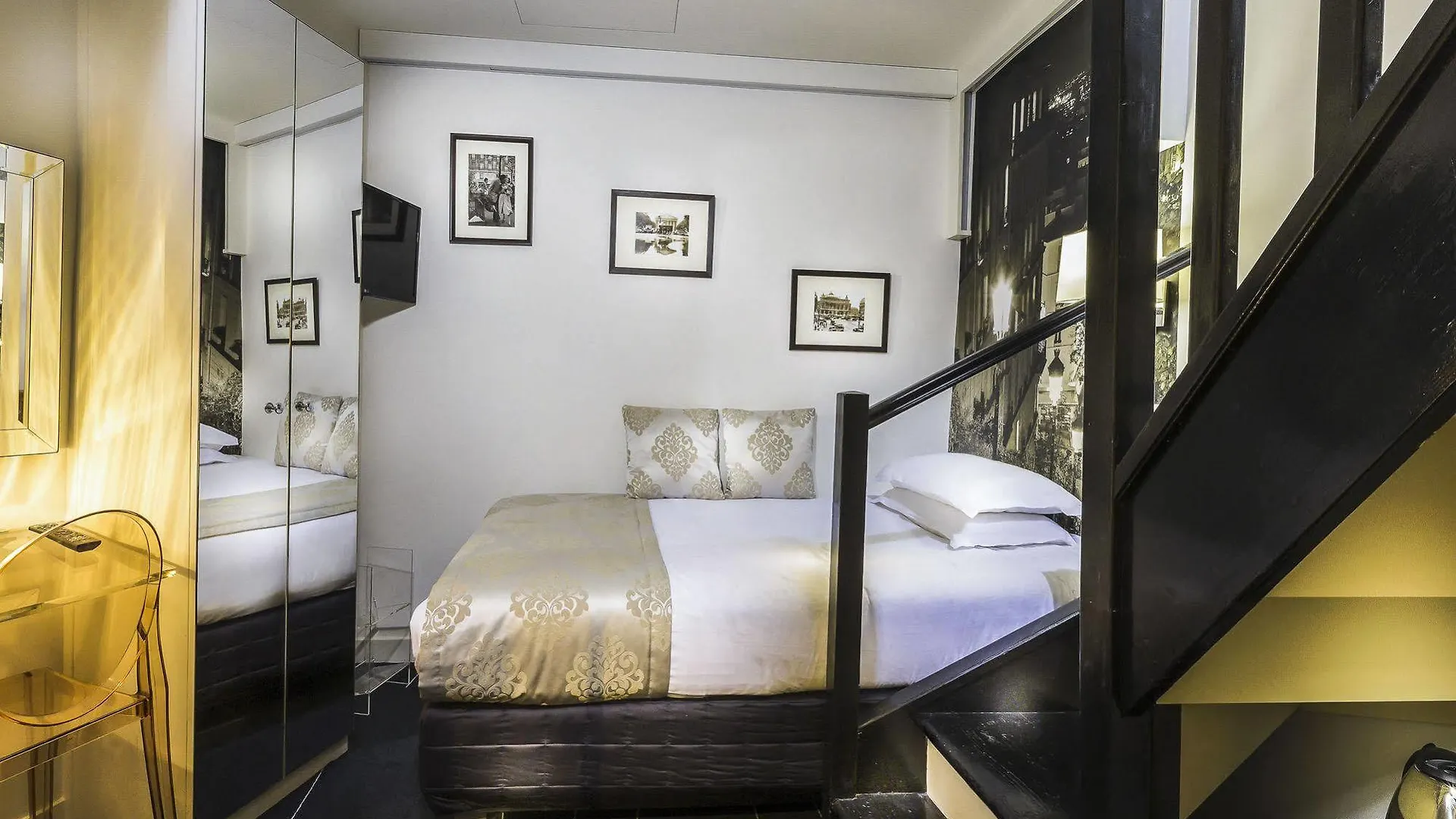 Ile De France Opera Hotel 3*